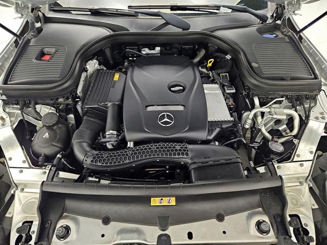 Photo of 2019 Silver Mercedes-Benz GLC 300