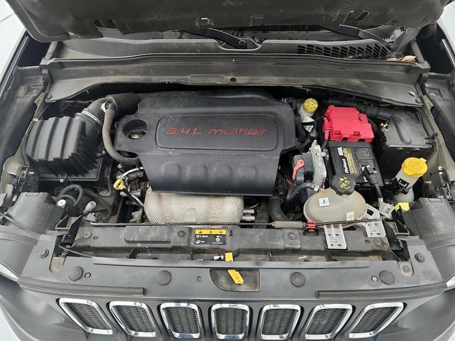 Photo of 2018 Black Jeep Renegade