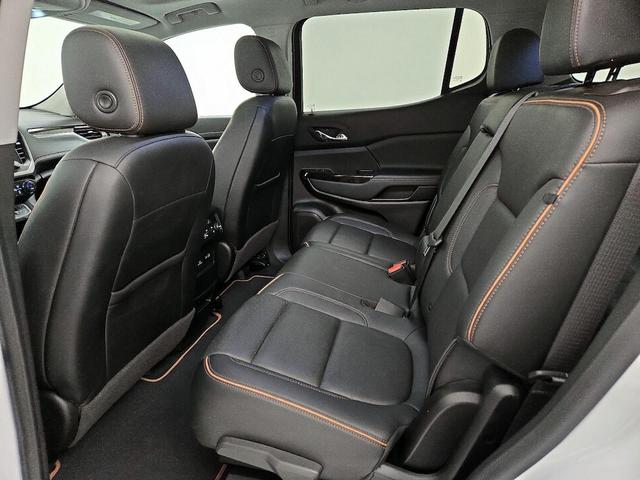 Photo of 2021 White GMC Acadia