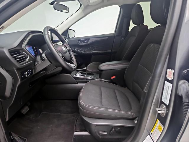 Photo of 2023 Gray Ford Escape