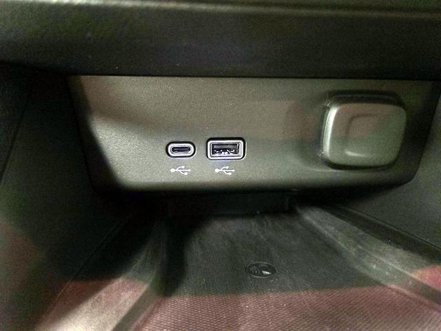 Photo of 2025 Gray Buick Envista