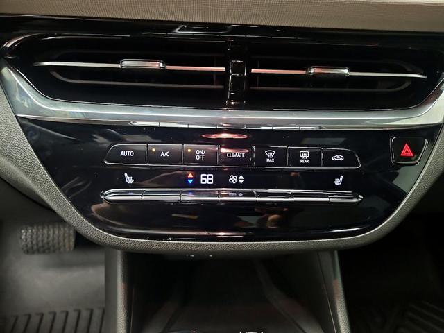 Photo of 2025 Gray Buick Envista
