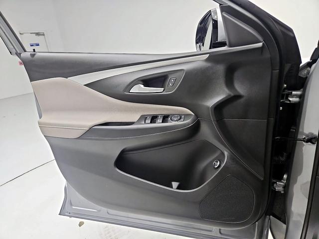 Photo of 2025 Gray Buick Envista