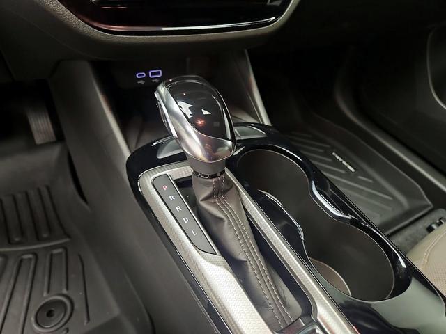 Photo of 2025 Gray Buick Envista