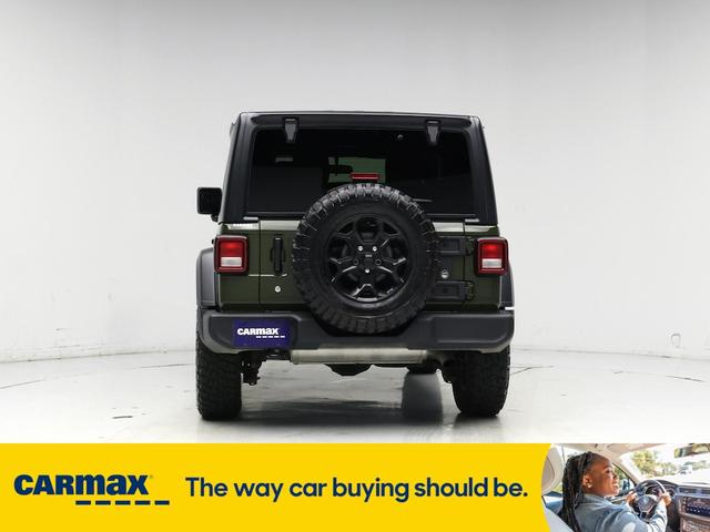 Photo of 2023 Green Jeep Wrangler