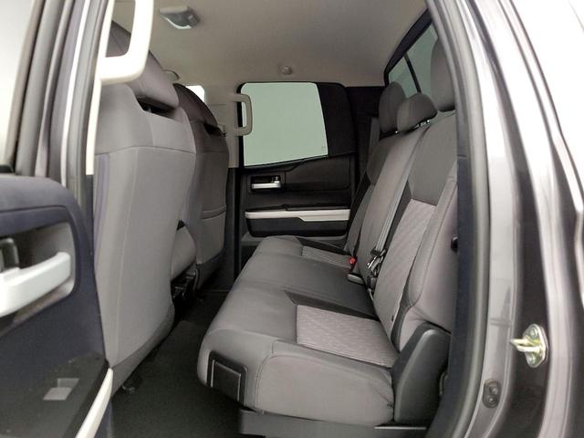 Photo of 2015 Gray Toyota Tundra