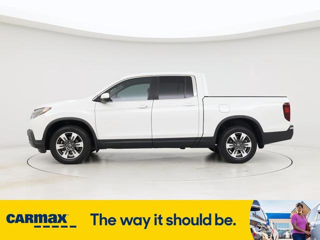 Photo of 2019 White Honda Ridgeline