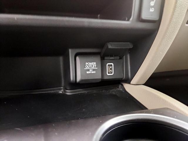 Photo of 2019 White Honda Ridgeline