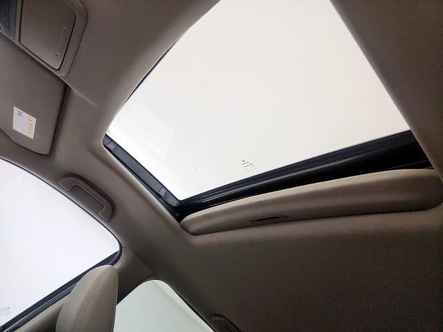 Photo of 2019 White Honda Ridgeline