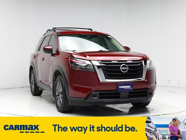 2022 Nissan Pathfinder