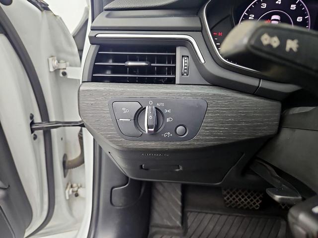 Photo of 2019 White Audi A4