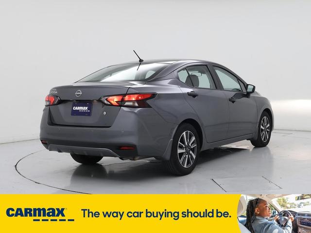 Photo of 2024 Gray Nissan Versa