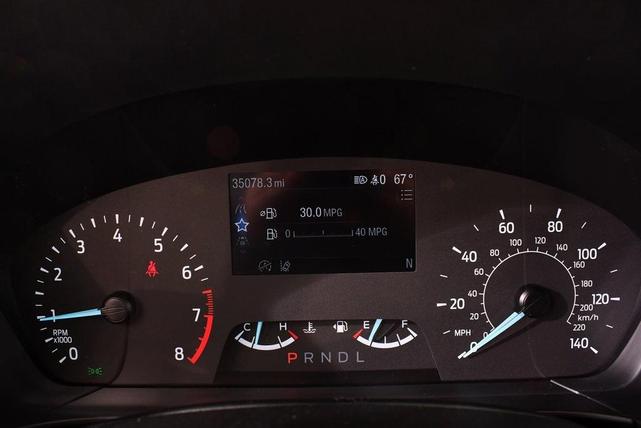 Photo of 2022 Oxford White Ford Escape