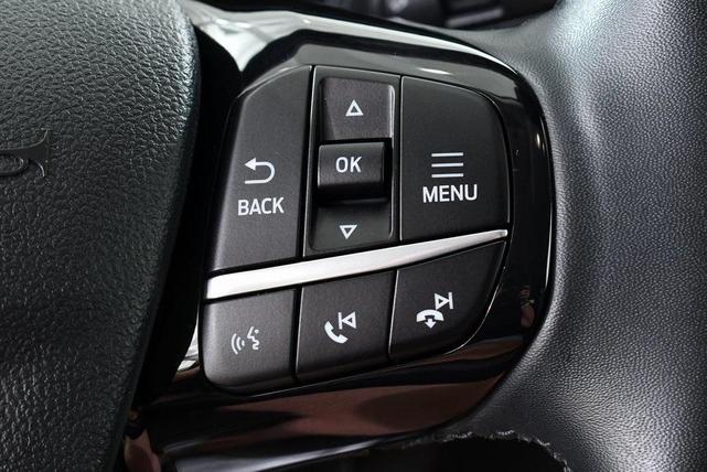 Photo of 2022 Oxford White Ford Escape