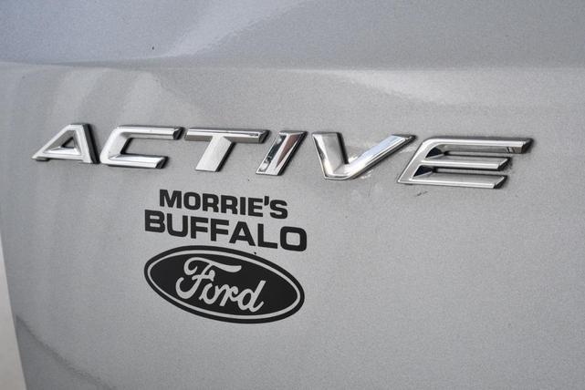 Photo of 2024 Iconic Silver Metallic Ford Escape