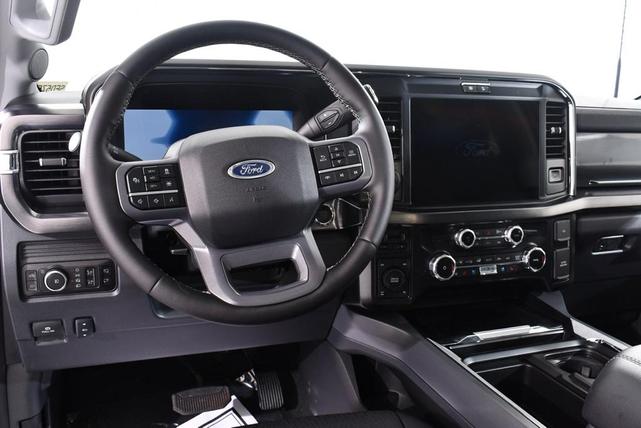 Photo of 2025 White Metallic Ford F-350