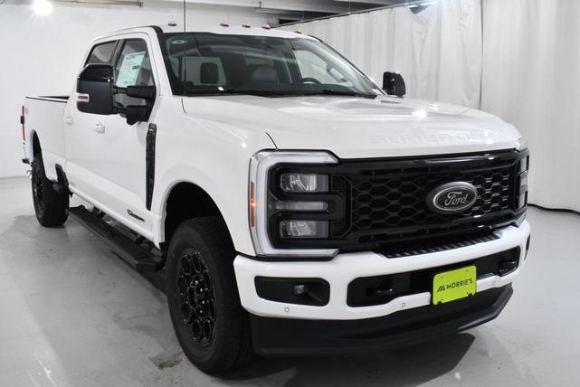 Photo of 2025 White Metallic Ford F-350