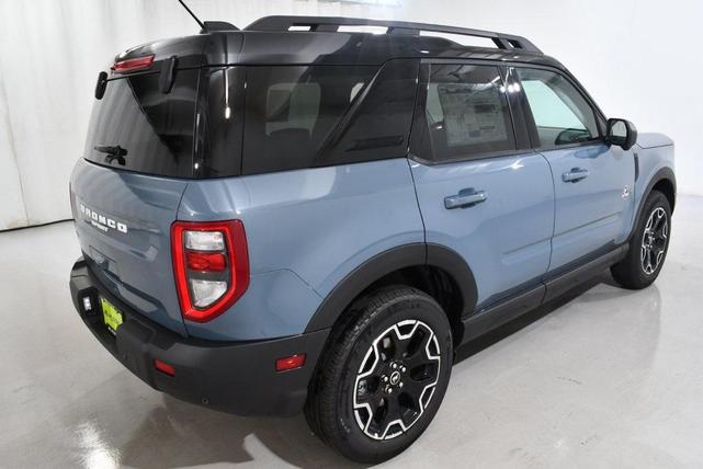 Photo of 2025 Azure Gray Metallic Ford Bronco Sport