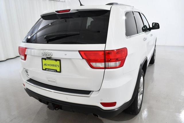 Photo of 2013 Bright White Clearcoat Jeep Grand Cherokee