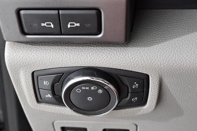 Photo of 2016 Magnetic Ford F-150