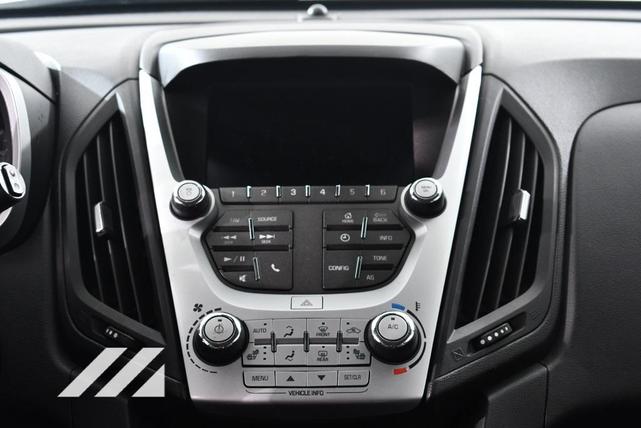 Photo of 2017 Mosaic Black Metallic Chevrolet Equinox