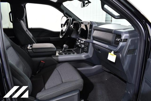 Photo of 2025 Black Metallic Ford F-150