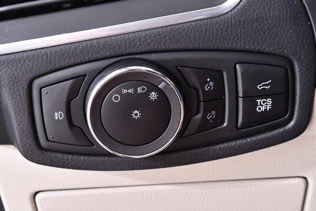 Photo of 2024 Black Metallic Ford Edge