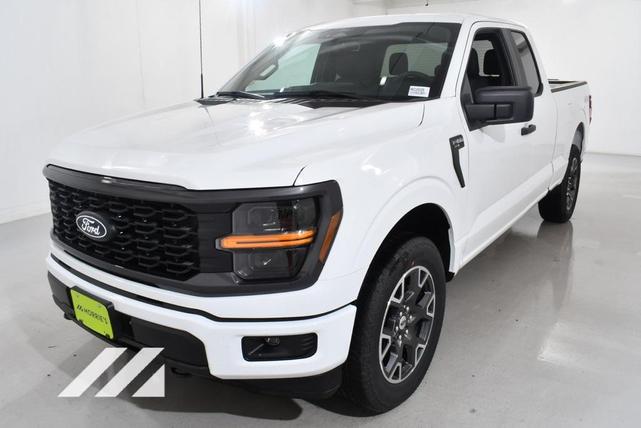 Photo of 2024 Oxford White Ford F-150