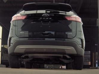 Photo of 2023 Stone Blue Metallic Ford Edge