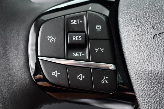 Photo of 2025 Vapor Blue Ford Escape