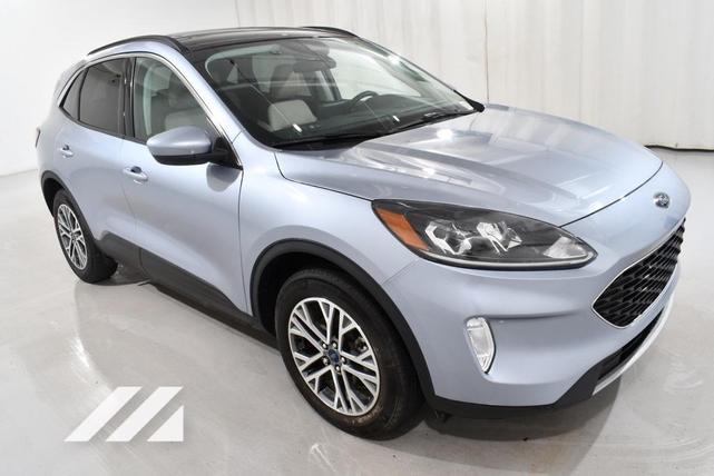 Photo of 2022 Ice Blue Ford Escape
