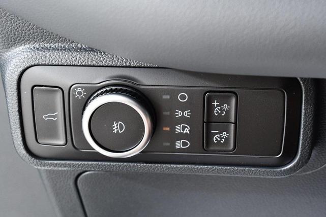 Photo of 2025 Blue Ford Explorer