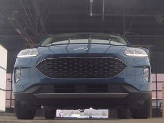 Photo of 2022 Atlas Blue Metallic Ford Escape