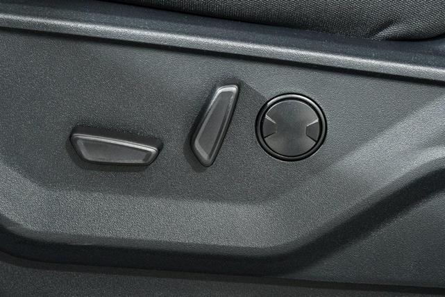 Photo of 2025 Blue Metallic Ford F-150
