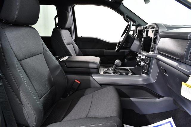 Photo of 2025 Blue Metallic Ford F-150