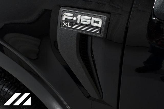 Photo of 2025 Black Metallic Ford F-150