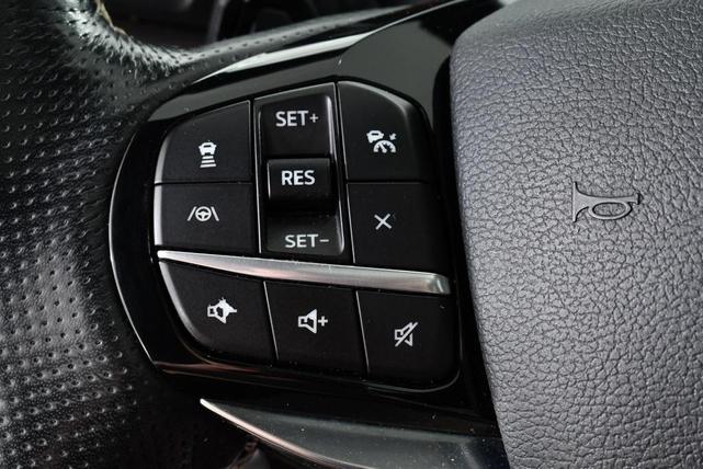 Photo of 2021 Black Ford Explorer