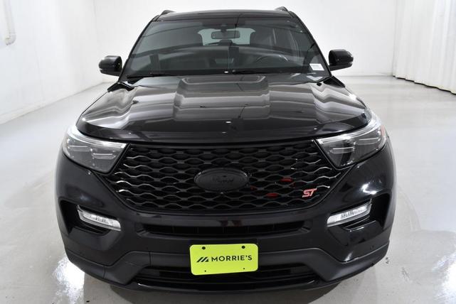Photo of 2021 Black Ford Explorer