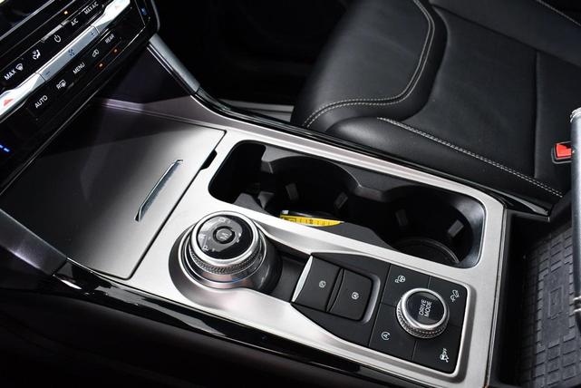 Photo of 2021 Black Ford Explorer