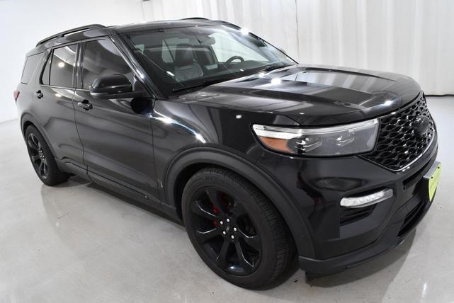 Photo of 2021 Black Ford Explorer