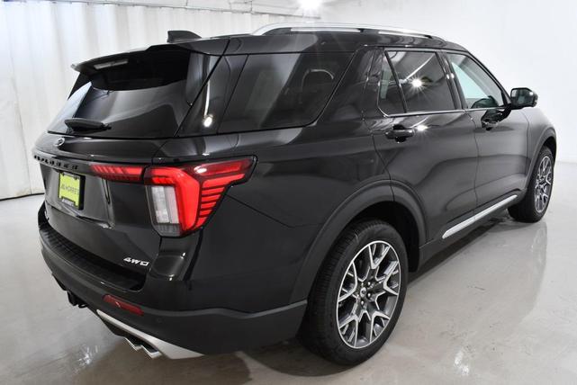 Photo of 2025 Black Metallic Ford Explorer