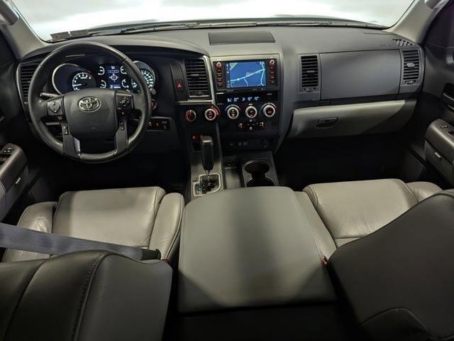 Photo of 2020 Midnight Black Toyota Sequoia