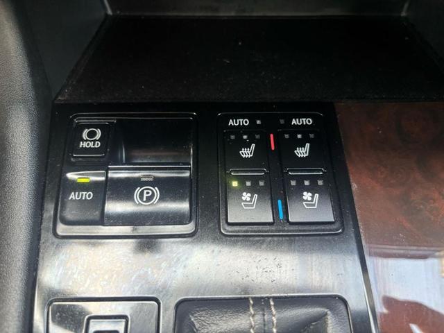 Photo of 2016 Gray Lexus RX 350
