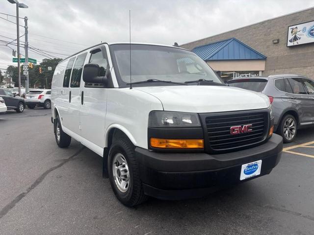 2018 GMC Savana 2500