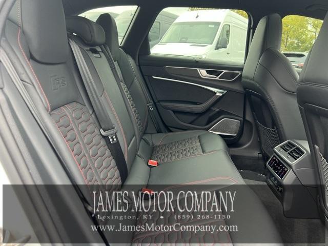 Photo of 2024 Glacier White Metallic Audi RS 6 Avant