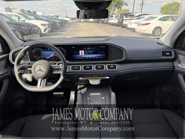 Photo of 2026 Gray Metallic Mercedes-Benz GLS 450