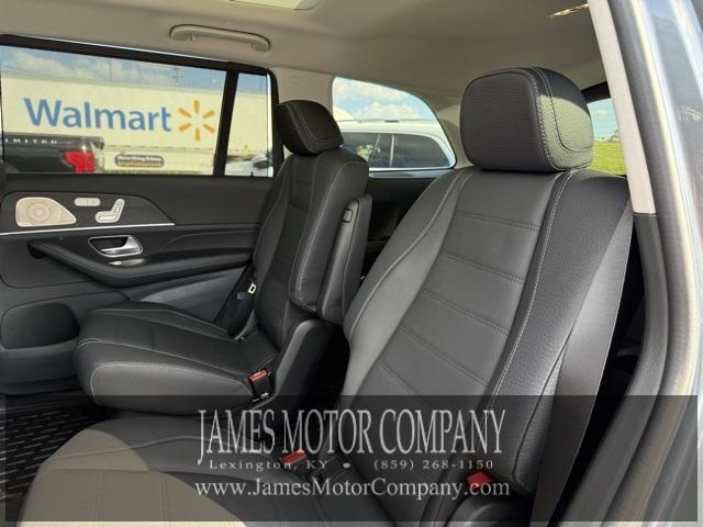 Photo of 2026 Gray Metallic Mercedes-Benz GLS 450