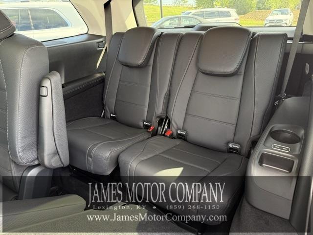 Photo of 2026 Gray Metallic Mercedes-Benz GLS 450