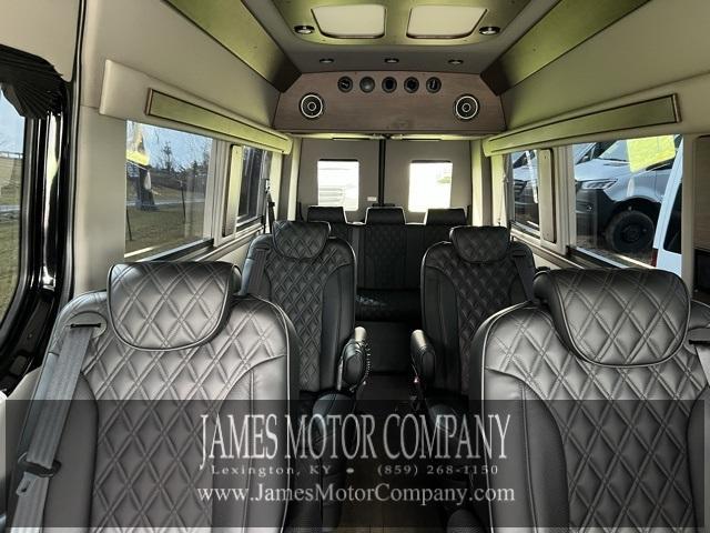 Photo of 2023 Black Mercedes-Benz Sprinter 3500