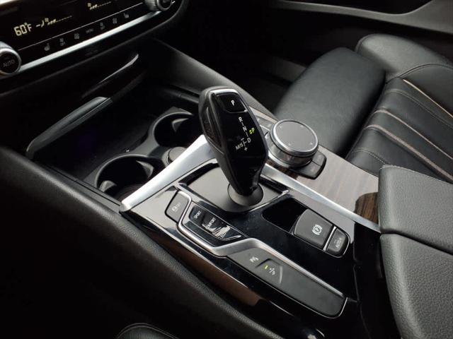 Photo of 2018 Alpine White BMW 640